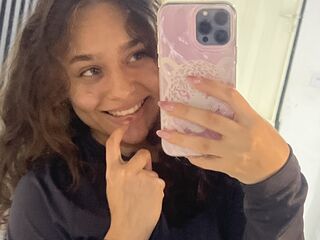 webcam girl chatroom ImCherry