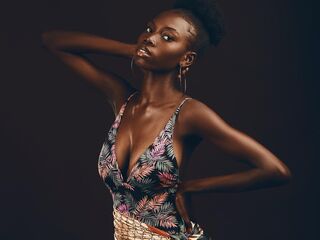 erotic webcam IssaJenner