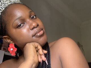 naked webcam girl IvorySins