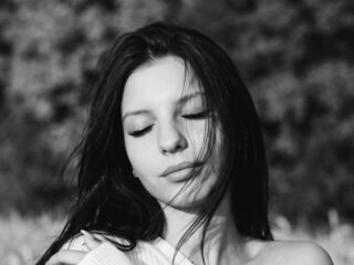 naked cam girl photo JanettaVanhove