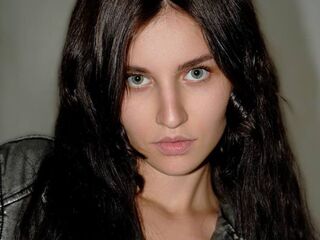 chat room webcam photo JolineDurda