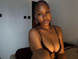 camwhore masturbating with sextoy JoyceClara