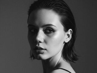 sex cam show JudithSterett