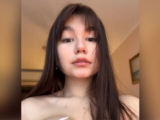 camgirl masturbating with sex toy JuliaCutee