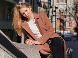 camgirl sexchat KaterineKoen