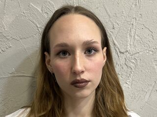 free chat KatrinJons