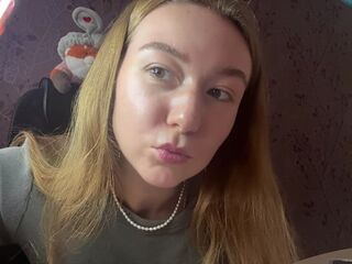 live webcam girl KayeEliasen