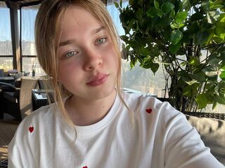 live cam show KendallHennig