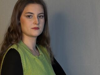 hot cam play KerryDargan