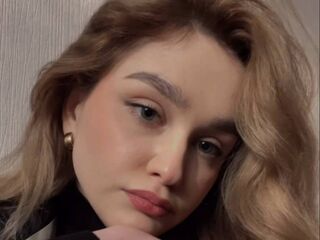 camsex photo KileyRipple