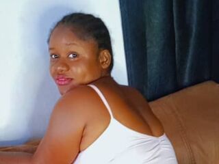 girl sex chat room KiraDon