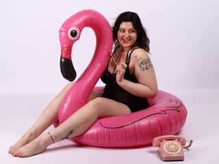 camgirl webcam KiraKovall