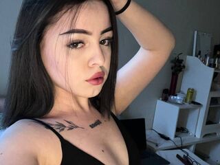naked webcamgirl picture KitaTomson