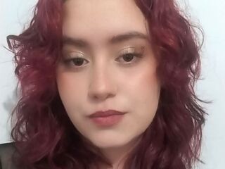 camwhore masturbating with vibrator KithyBonnie