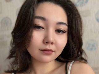 camslut naked KrissyHarbick