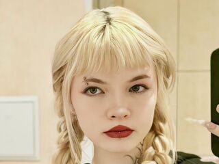 naked cam LatashaLafevre