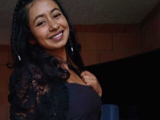 webcamgirl video chat LauCardigan