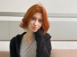 naughty camwhore LettyAegerter