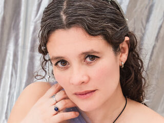 nude webcamgirl LiaVerduska