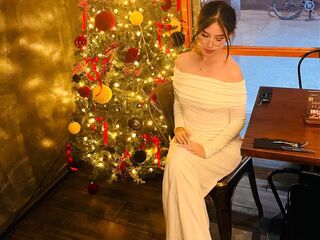 live webcam girl LiahCarson