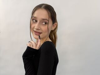 naked girl with live cam masturbating LindsayErhart