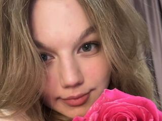 adult cam show LinnGrimshaw