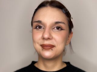 webcam bitch chatroom LoniFessel