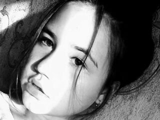 cam girl chatroom LoriFlox