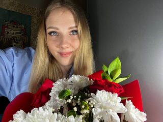 nude webcam girl photo LusiAime