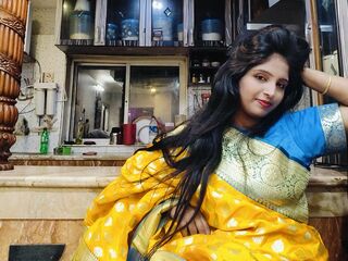 nude webcam girl picture MaahiKhan