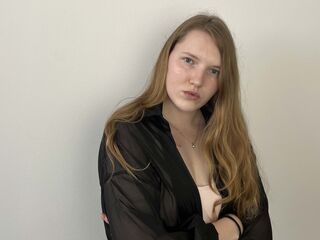 free live camsex MadalineMosman
