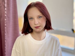 camslut MaisieMundhenk