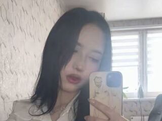 camgirl masturbating MarieJosePhilip