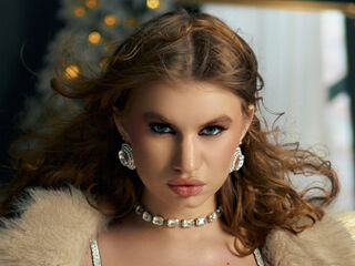 free chatroom MelanieJhonson