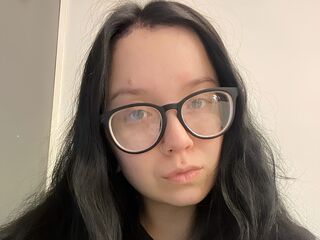 camgirl porn cam MiaWallees