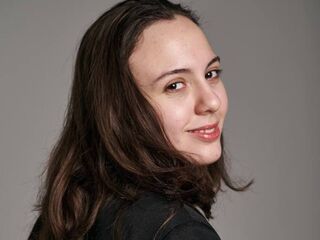 closeup cam MonaStout