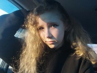 camgirl showing pussy NancyLindemann