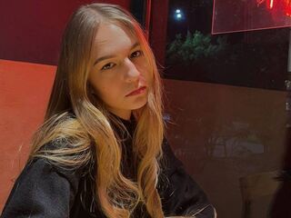 dirty cam show NellMocarski