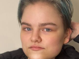 chat room NilaPerine