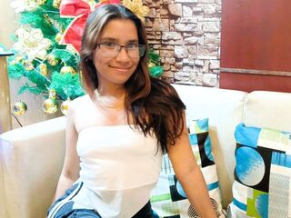 naughty camgirl masturbating OdetteBelle