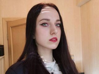 striptease OttilieFurness