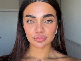 mastubating web cam girl ReannaGubala