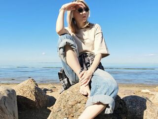camgirl chatroom ReathaBrier