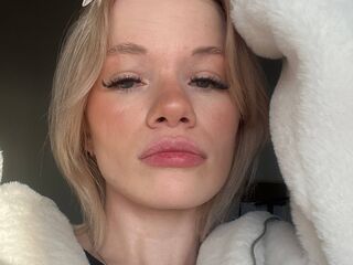 live webcam RenitaKoo