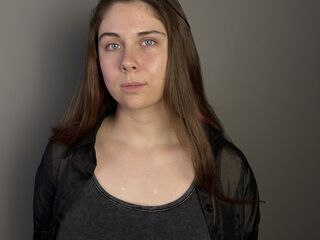 chatrubate cam girl RuthLazzaro