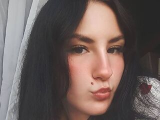 camgirl chatroom SadeLanden