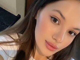 webcam girl chatroom SantinaHeckle