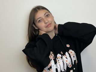 sexy cam girl SarinaUmscheid