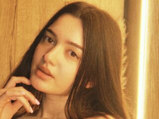 naughty camgirl picture SavannahHoward