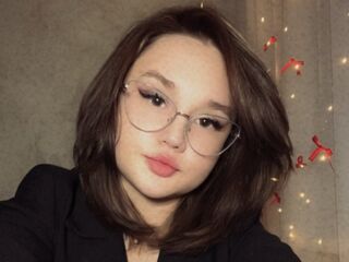 shower webcam ShielaQuam